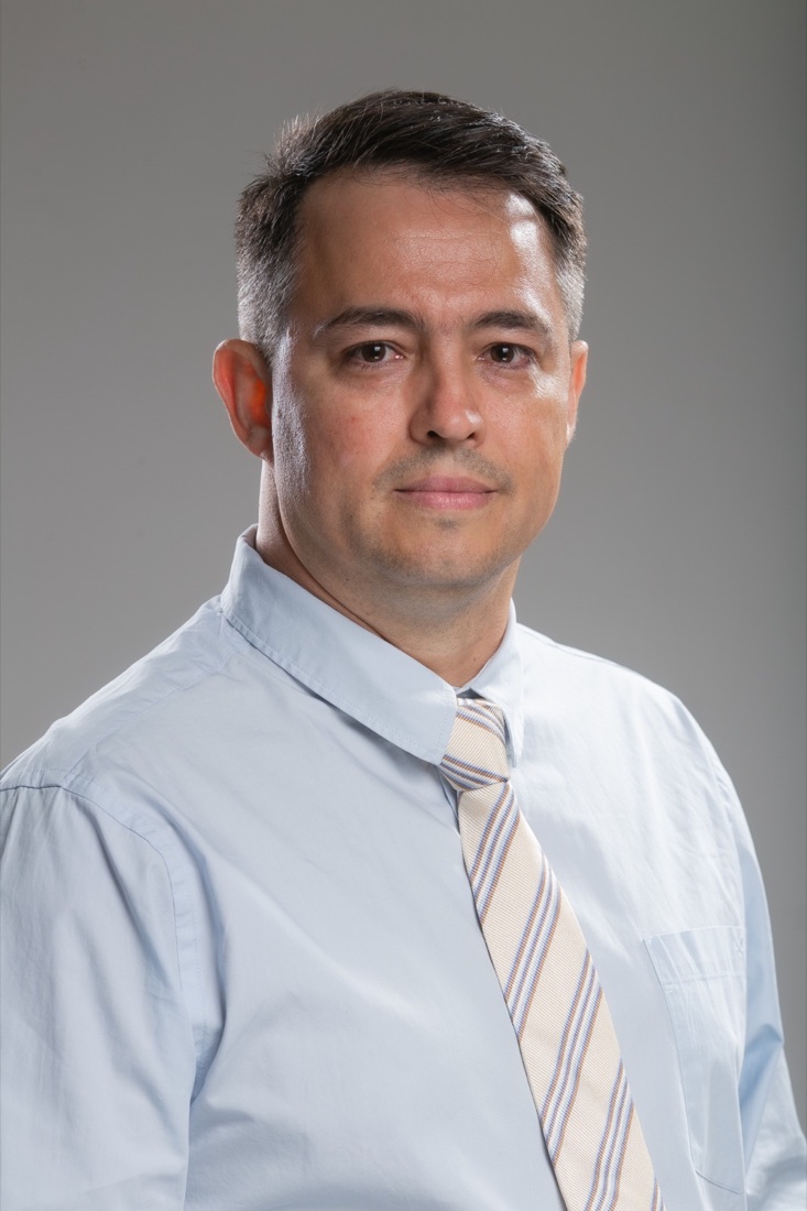 Dr. Pedro Tomazini